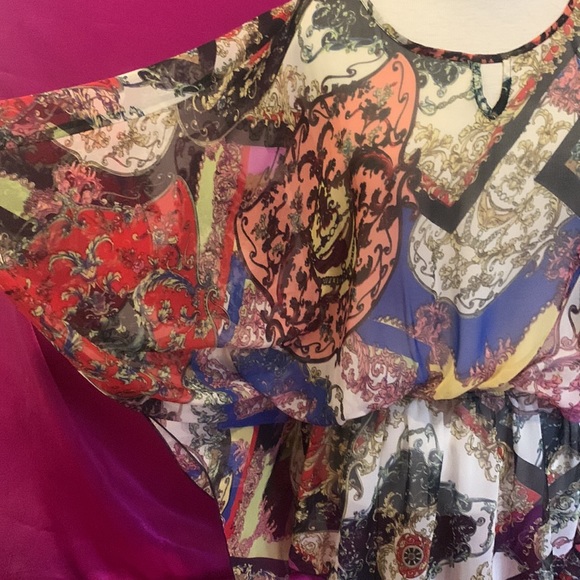 Conrad C sheer funky design top. Flared sleeves. Size 2X. Like new. - Picture 4 of 4